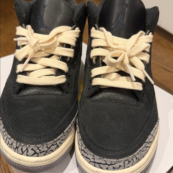 Jordan 3 Retro Box - Picture 5 of 5